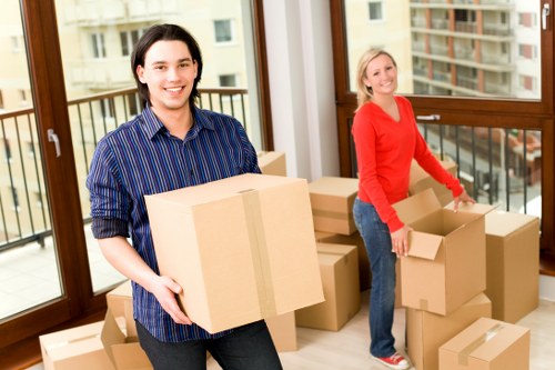 Optimized storage space in a Soho moving truck storage unit